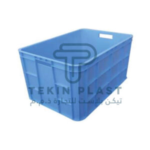 Durable plastic fish crate measuring 60x40x35 cm, designed for fresh catch storage and transport.